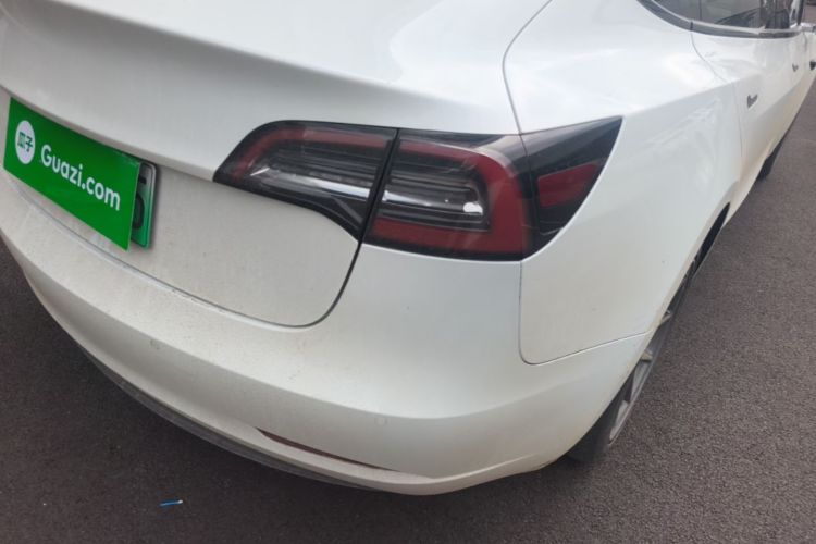 Tesla Model 3 2019 car image #8