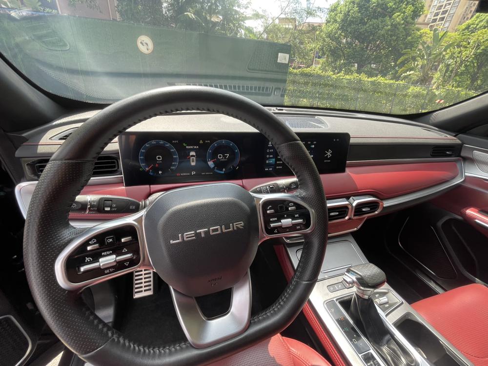 Jetour X70 PLUS 2022 #8 Jetour X70 PLUS 2022 car image #8