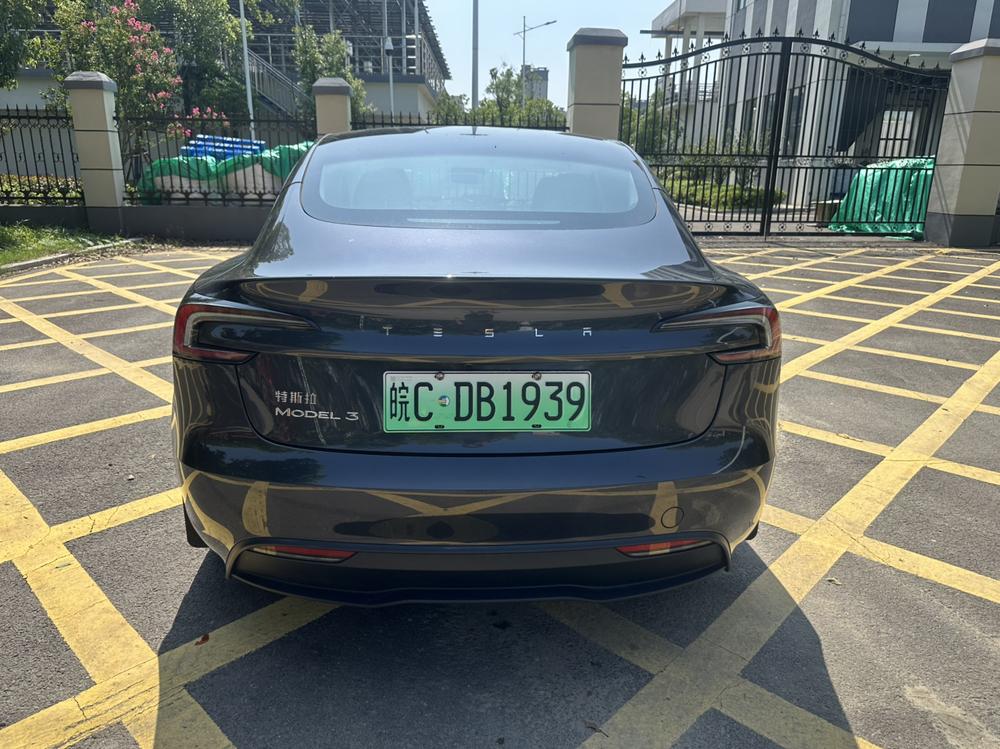 Tesla Model 3 2025 #5 Tesla Model 3 2025 изображение автомобиля #5