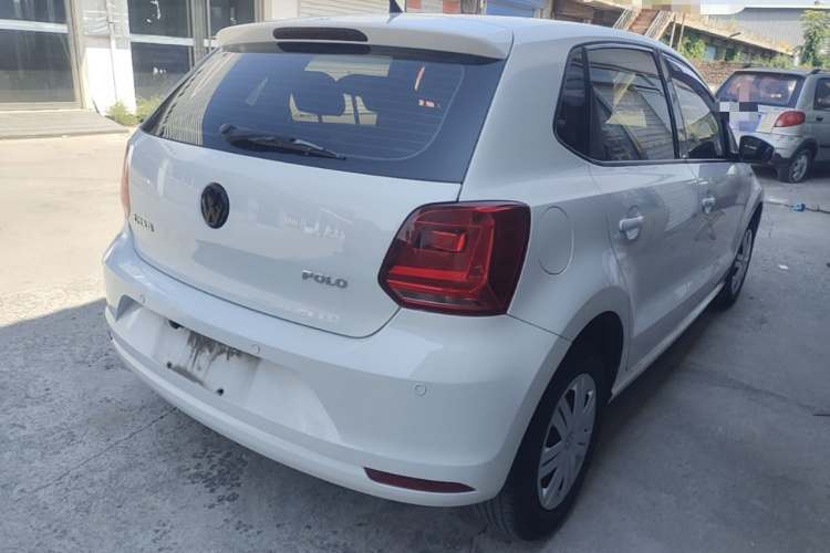 Volkswagen Polo 2018 car image #7