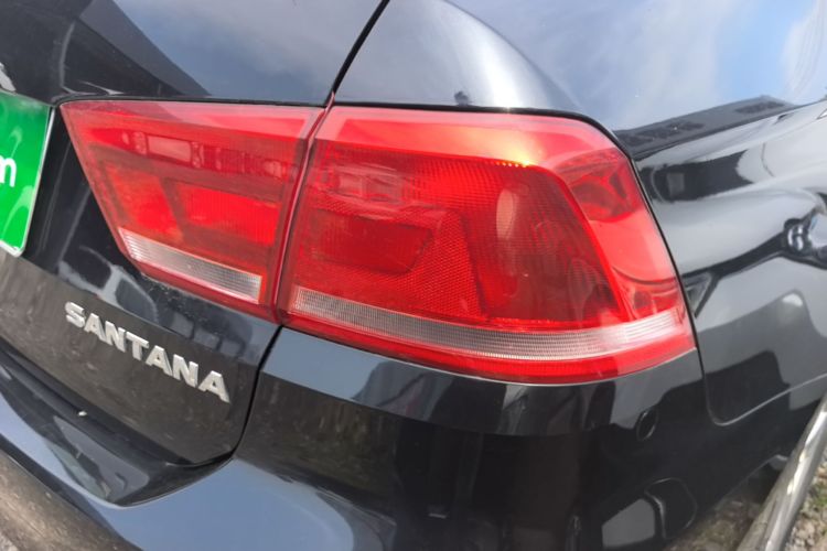 Volkswagen Santana 2016 car image #8