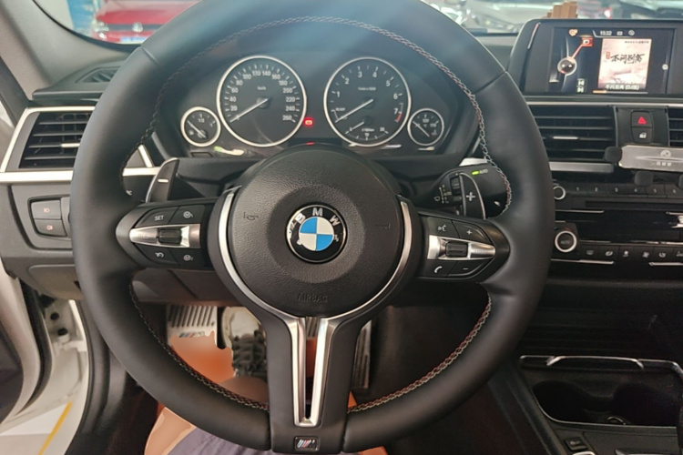 BMW 3 Series 2017 #11 BMW 3 Series 2017 car image #11