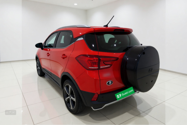 BYD Yuan New Energy 2019 car image #5