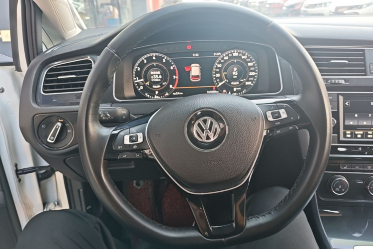 Volkswagen Golf 2020 #11 Volkswagen Golf 2020 изображение автомобиля #11
