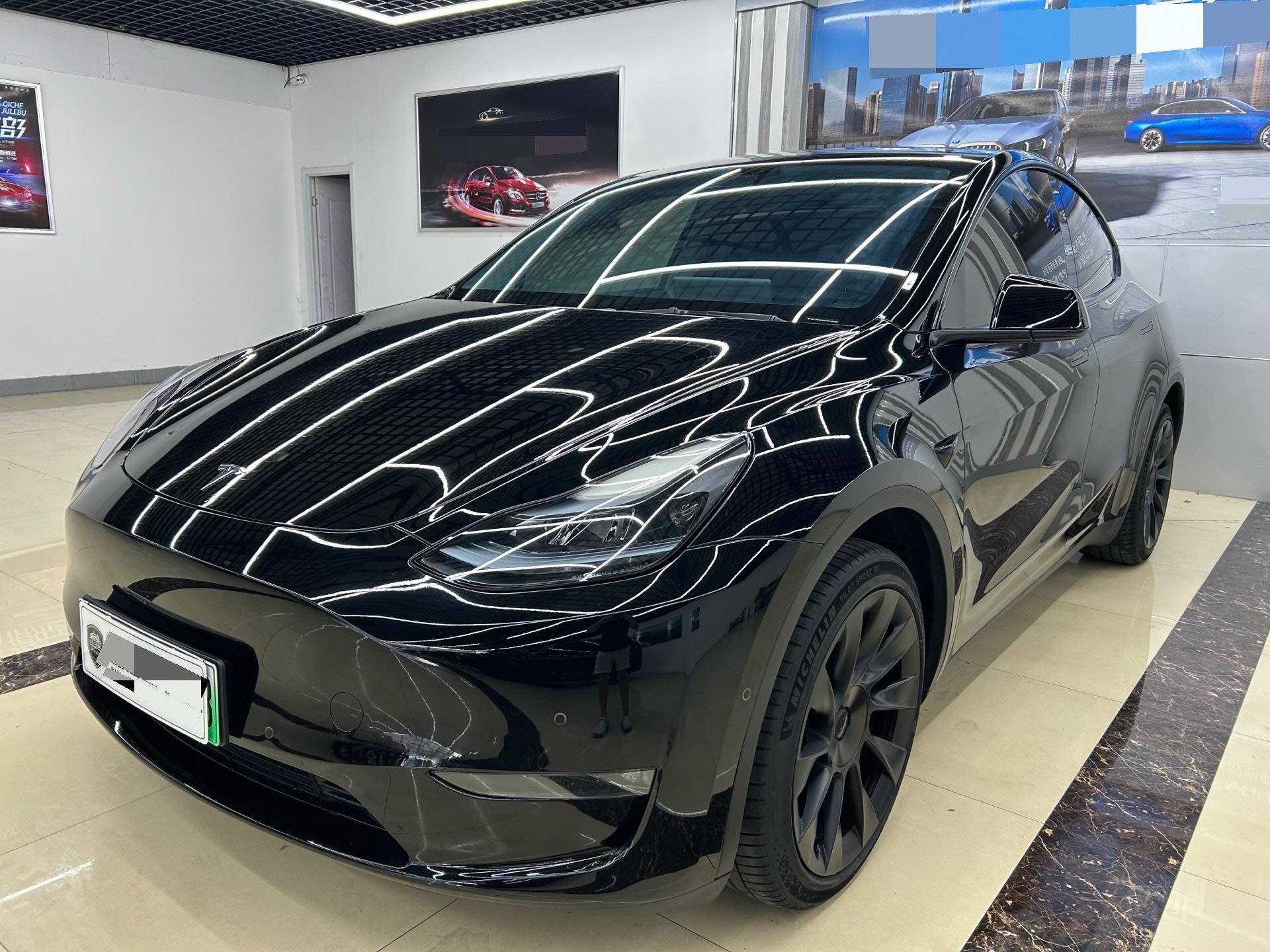 Tesla Model Y 2023 Tesla Model Y 2023 car image