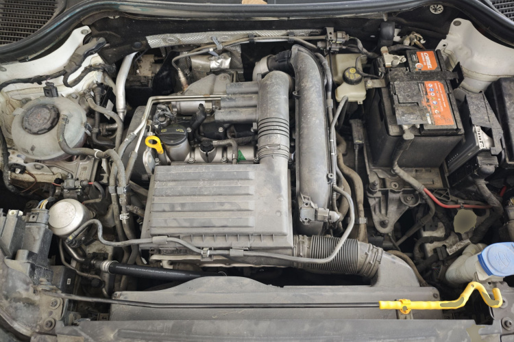 Volkswagen Tharu 2022 car image #22