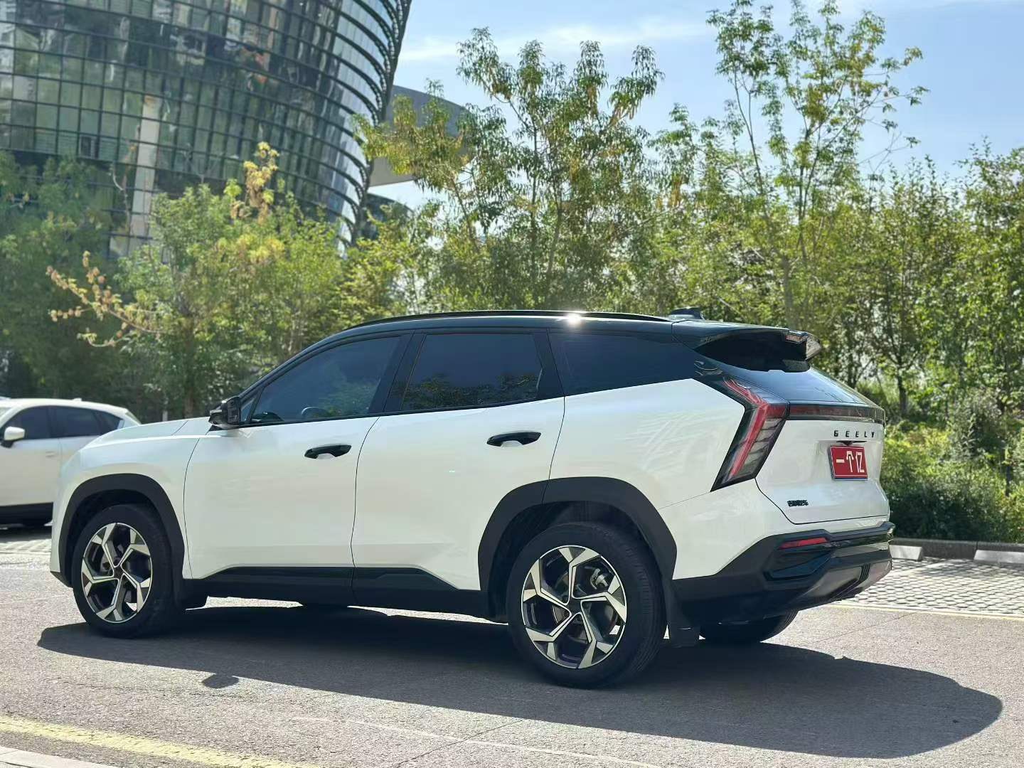 GEELY Boyue L 2023 image de voiture #6