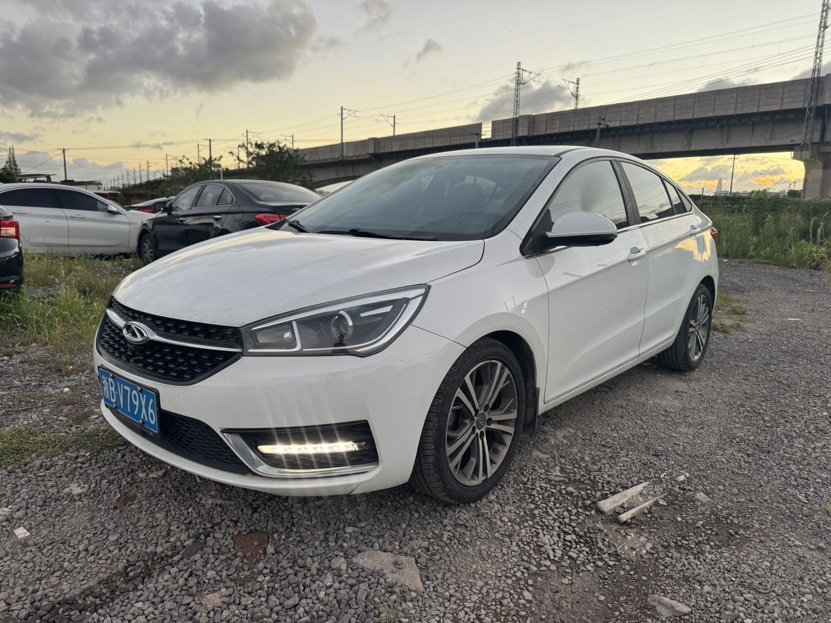 Chery Arrizo 5 2016 car image 