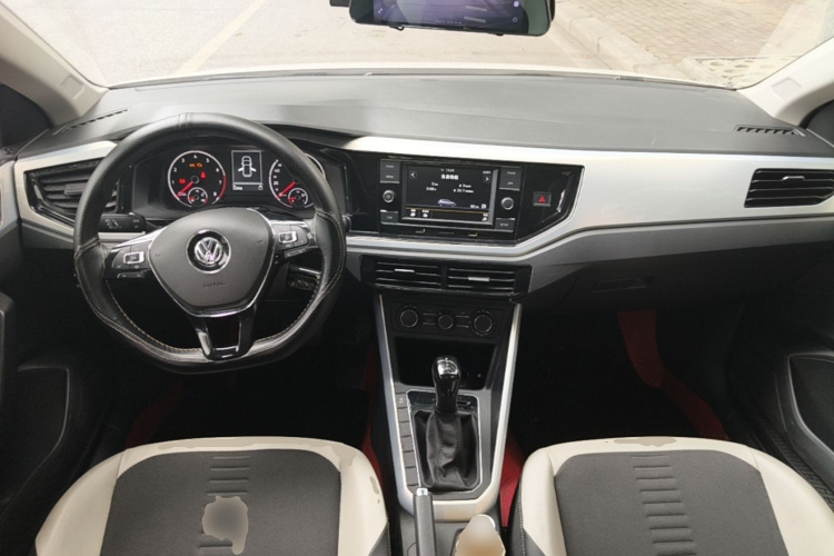Volkswagen Polo 2019 #10 Volkswagen Polo 2019 car image #10
