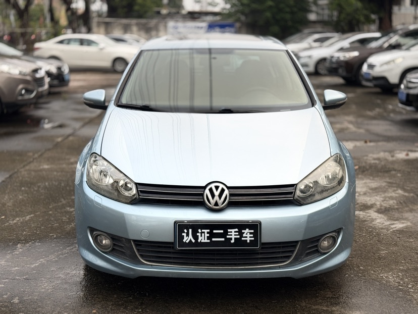 Volkswagen Golf 2012 Volkswagen Golf 2012 car image