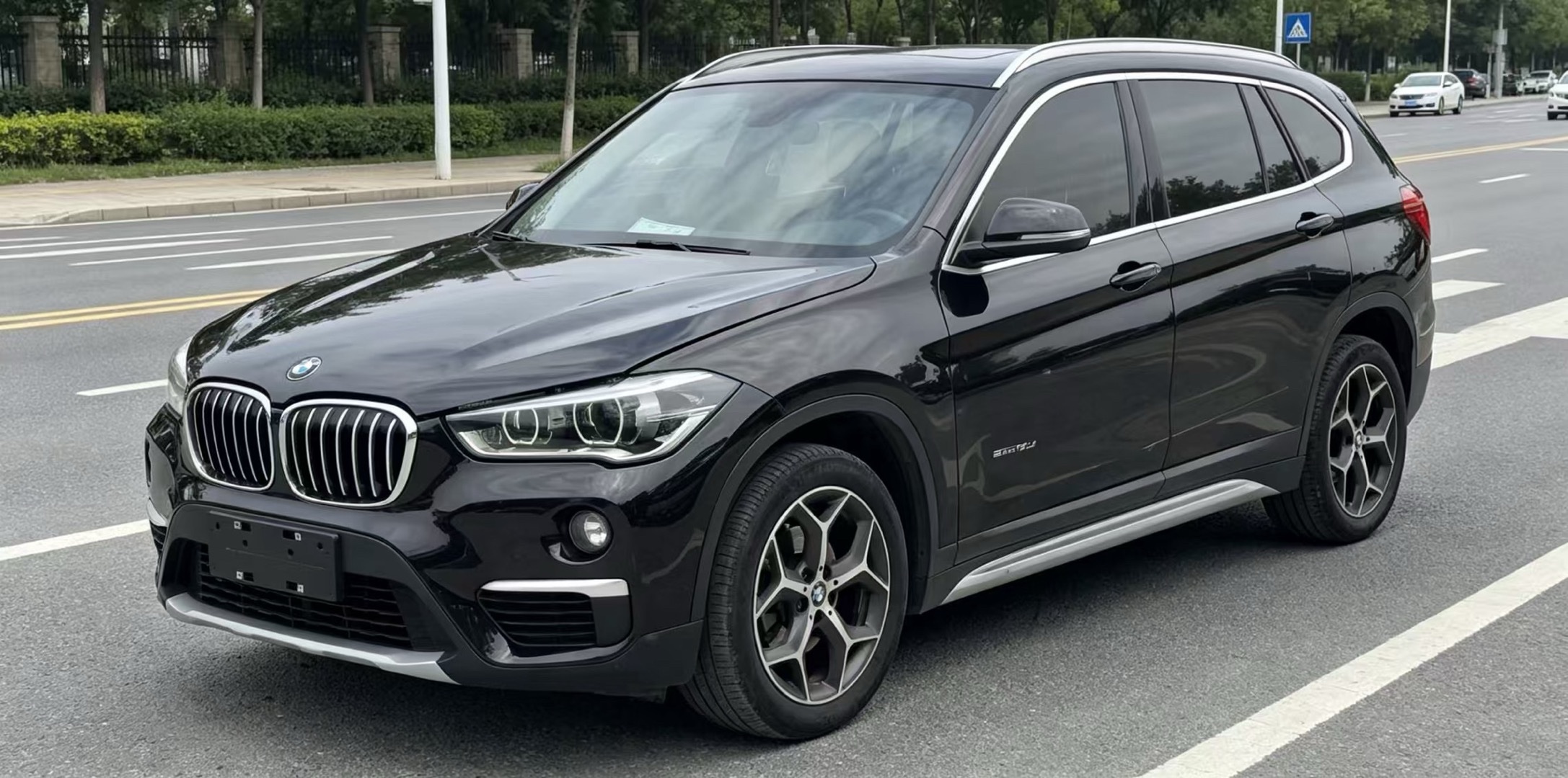 2017 2017 car image