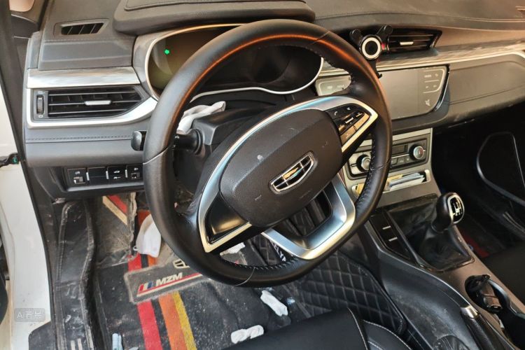 GEELY Emgrand 2020 car image #12
