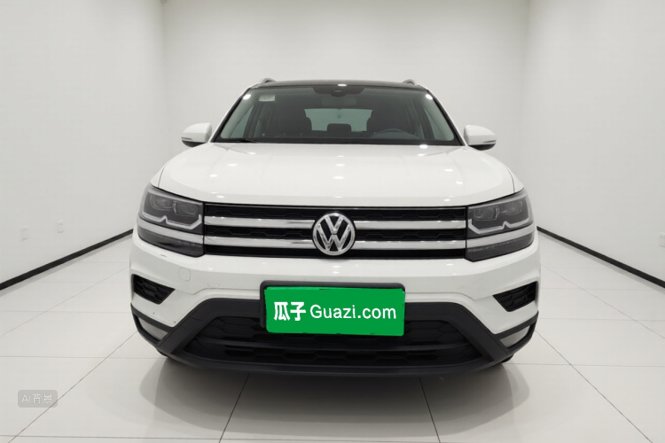 Volkswagen Tharu 2020 car image #3