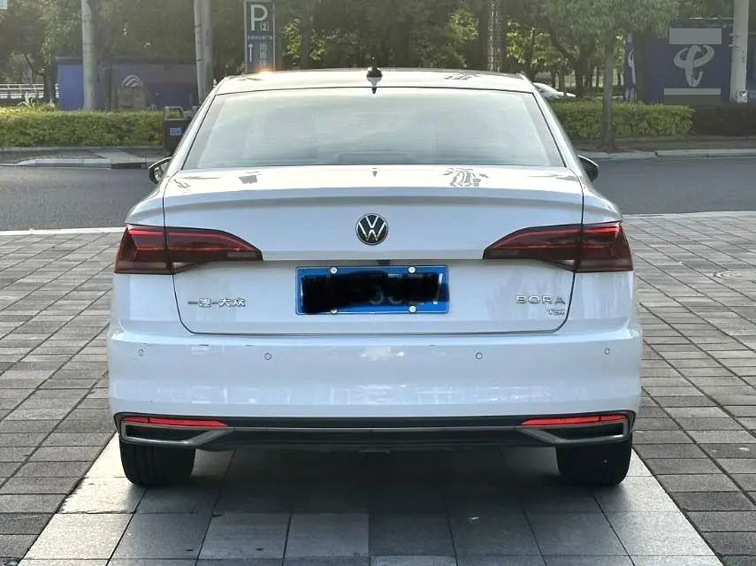 Volkswagen Bora 2022 car image #6