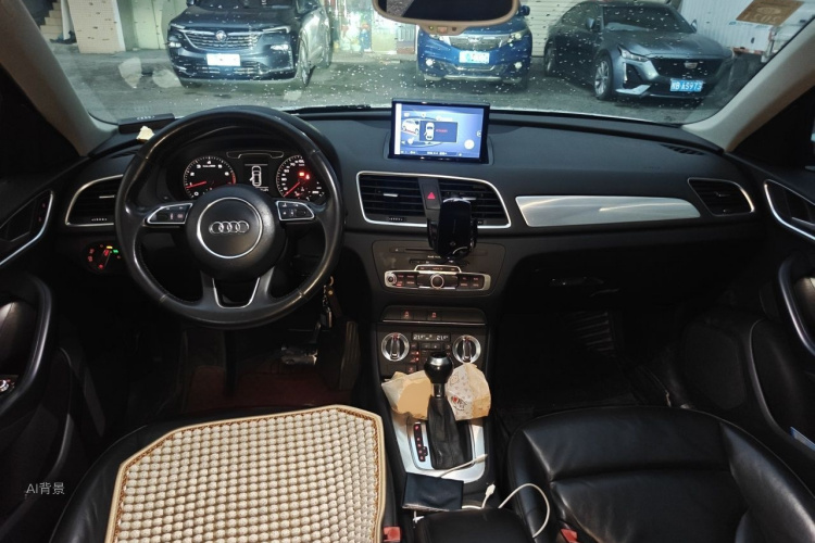 Audi Q3 2015 #11 Audi Q3 2015 car image #11