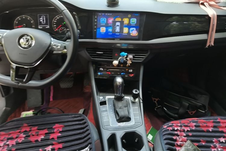 Volkswagen Bora 2020 immagine di auto #13