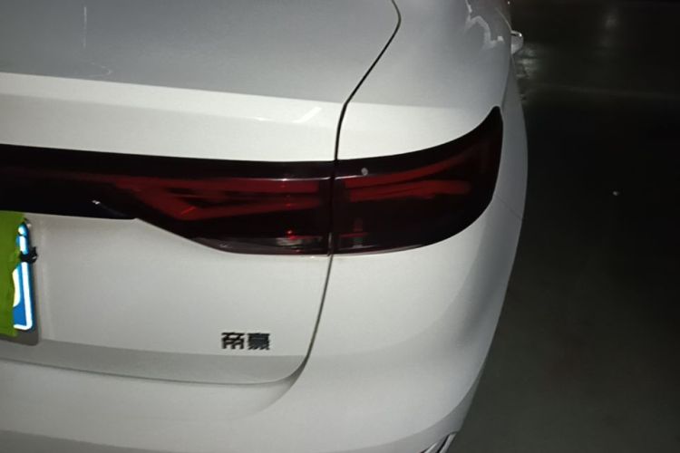 GEELY Emgrand 2024 car image #8