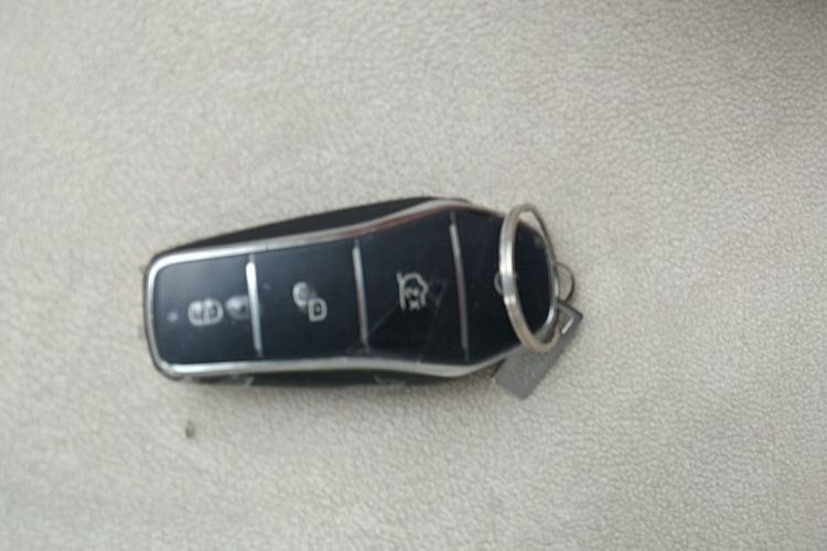 BYD Han 2024 #9 BYD Han 2024 car image #9