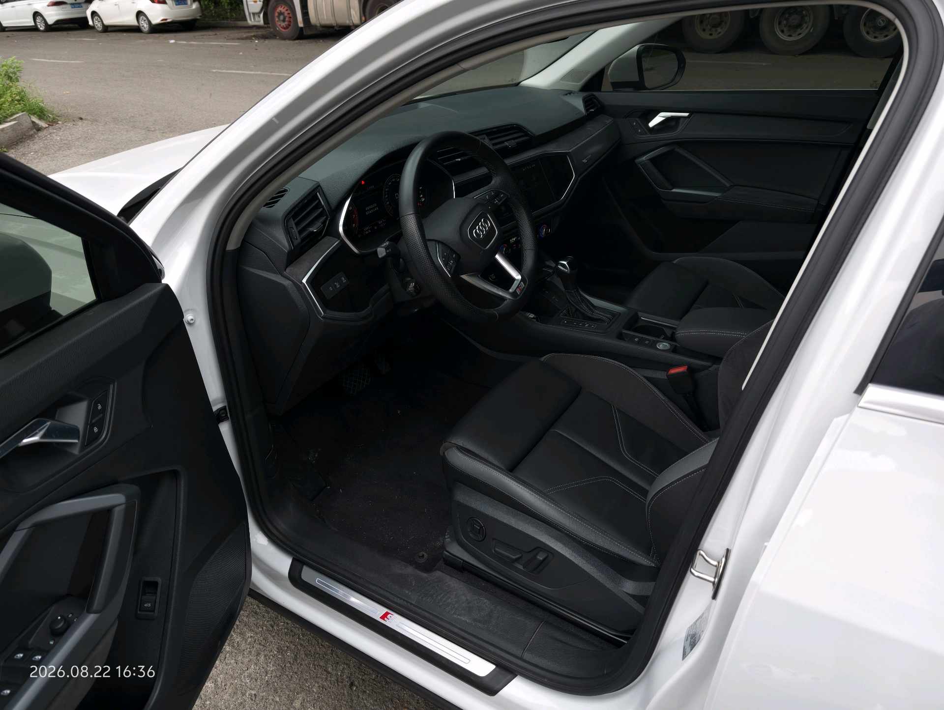 Audi Q3 Sportback 2022 #7 Audi Q3 Sportback 2022 car image #7