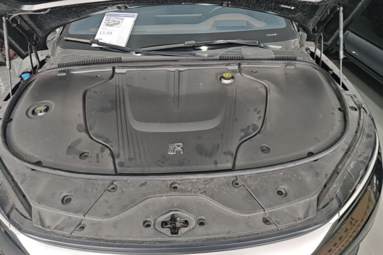 BYD Han 2024 immagine di auto #20