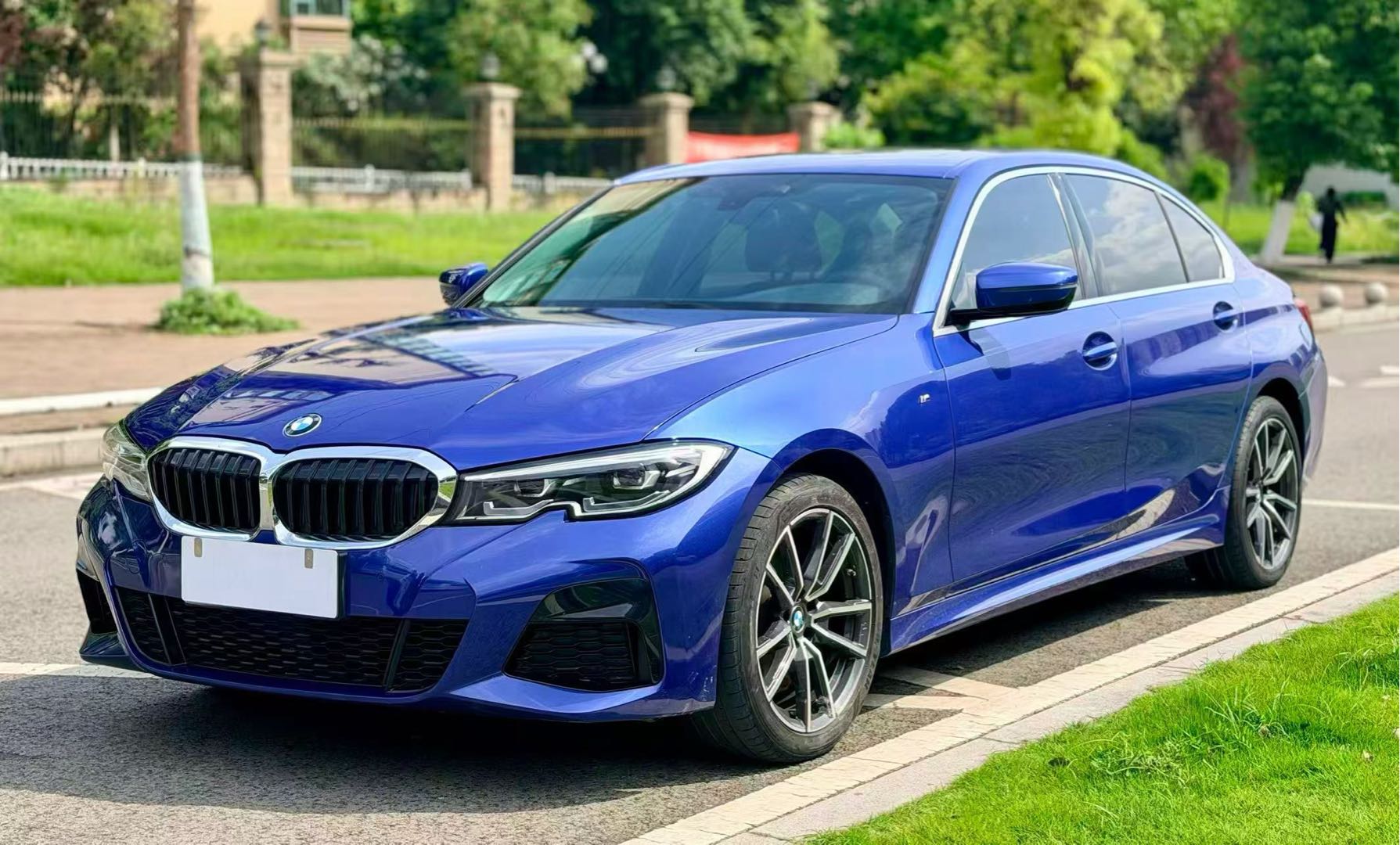 BMW 3 Series 2021 #2 BMW 3 Series 2021 immagine di auto #2