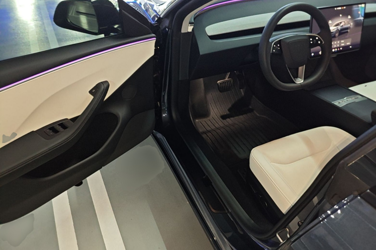 Tesla Model 3 2024 #12 Tesla Model 3 2024 car image #12