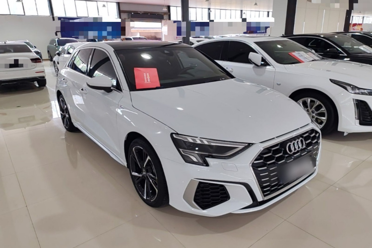 Audi A3 2021 car image #4