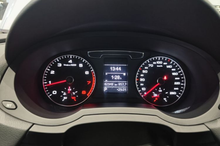 Audi Q3 2016 #16 Audi Q3 2016 immagine di auto #16