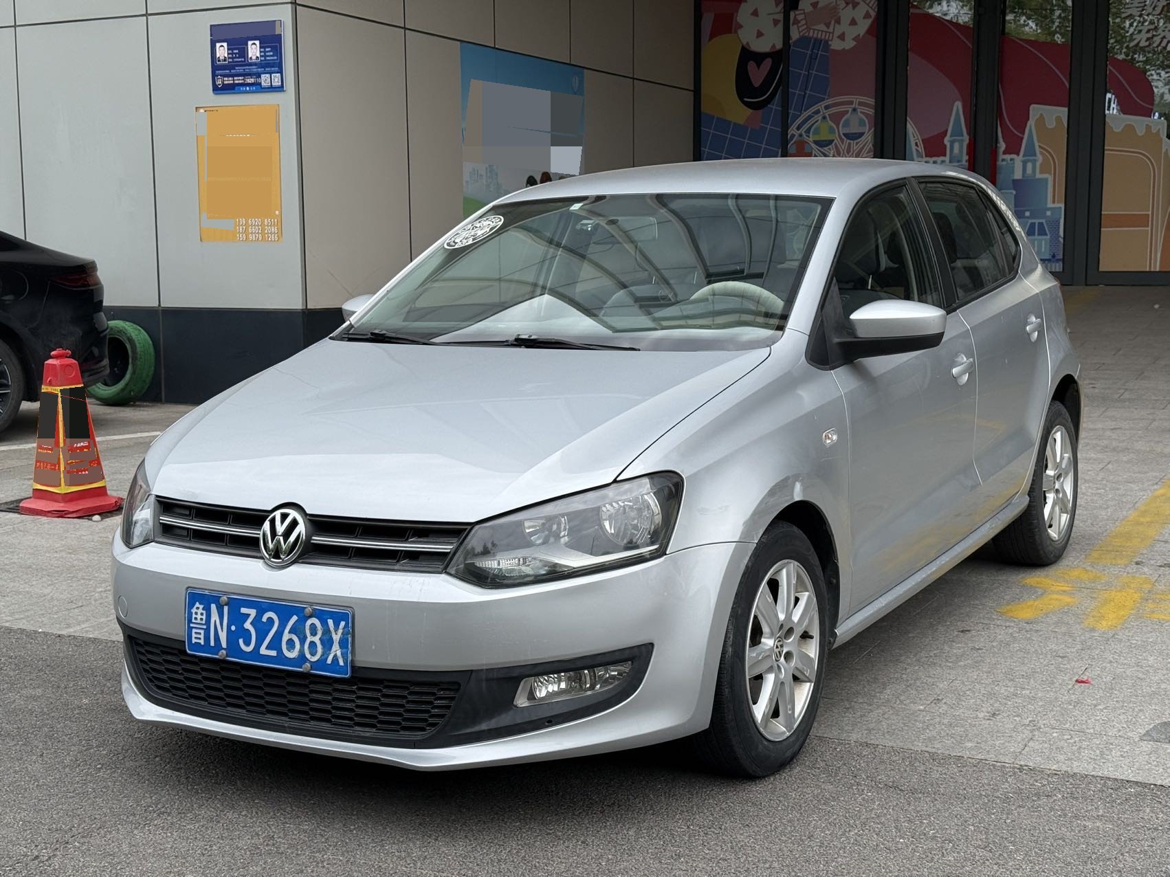 Volkswagen Polo 2013 car image 