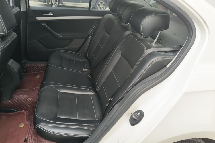 Volkswagen Lavida 2019 car image #17