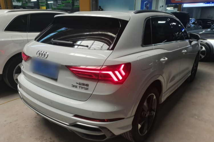 Audi Q3 2020 #7 Audi Q3 2020 car image #7