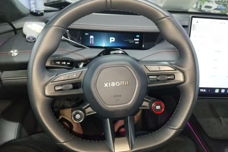 MI SU7 2024 image de voiture #11