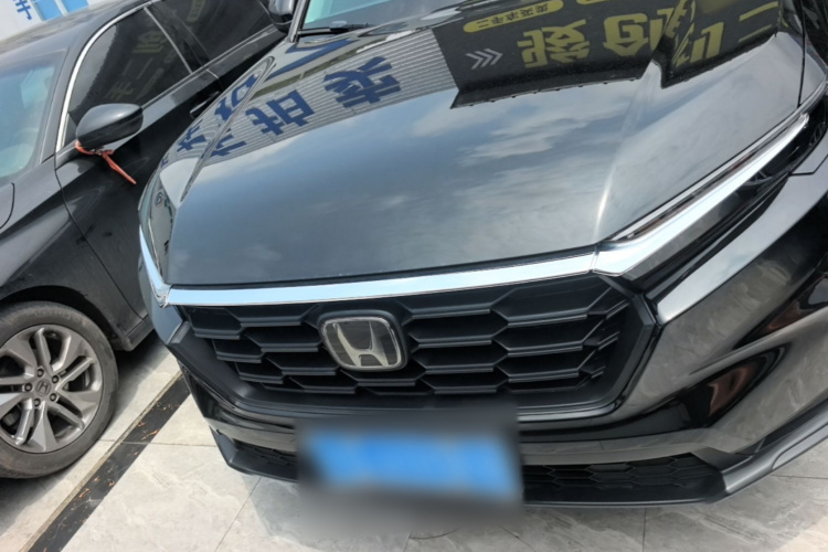 Honda CR-V 2024 car image #3