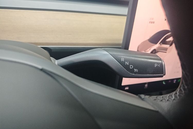 Tesla Model 3 2023 #14 Tesla Model 3 2023 car image #14