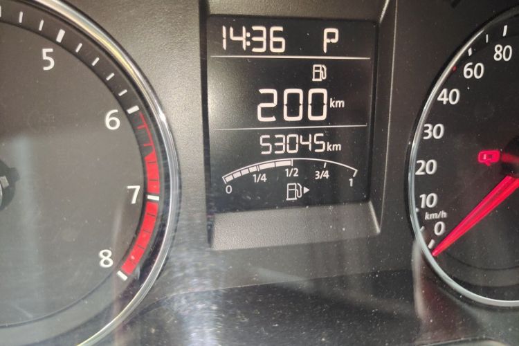 Volkswagen Polo 2016 #8 Volkswagen Polo 2016 car image #8