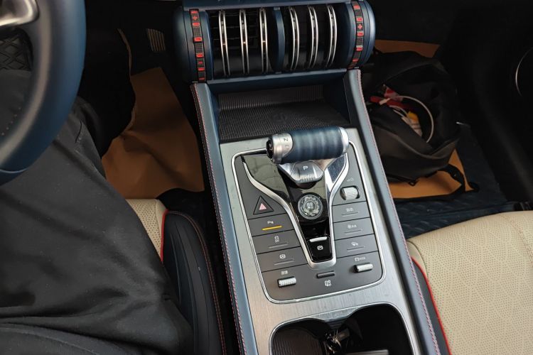 BYD Yuan Plus 2022 صورة سيارة #14