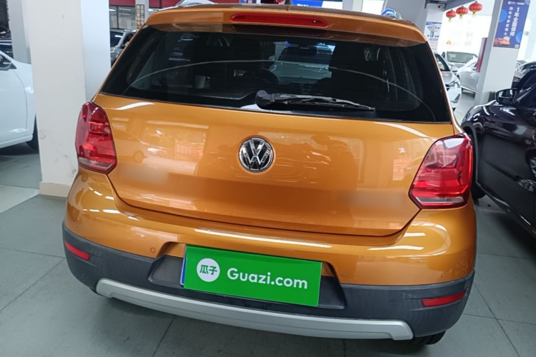 Volkswagen Polo 2015 #6 Volkswagen Polo 2015 car image #6