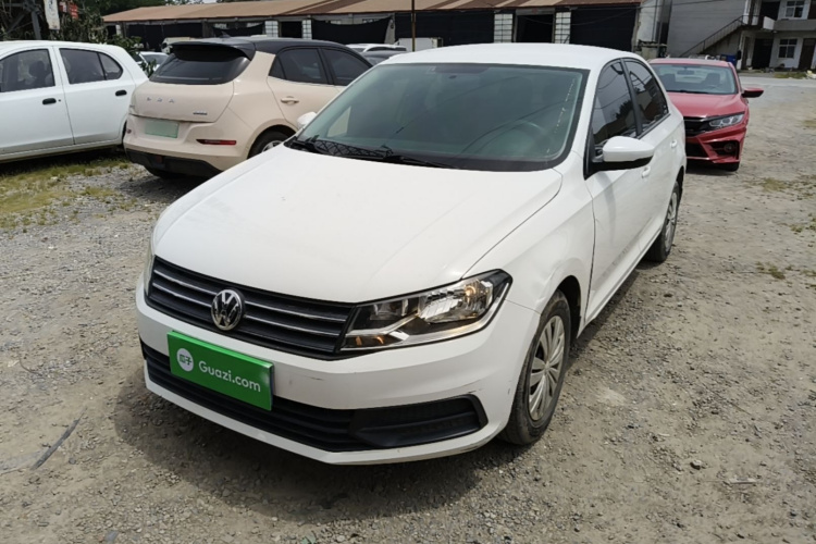 Volkswagen Santana 2021 car image #2