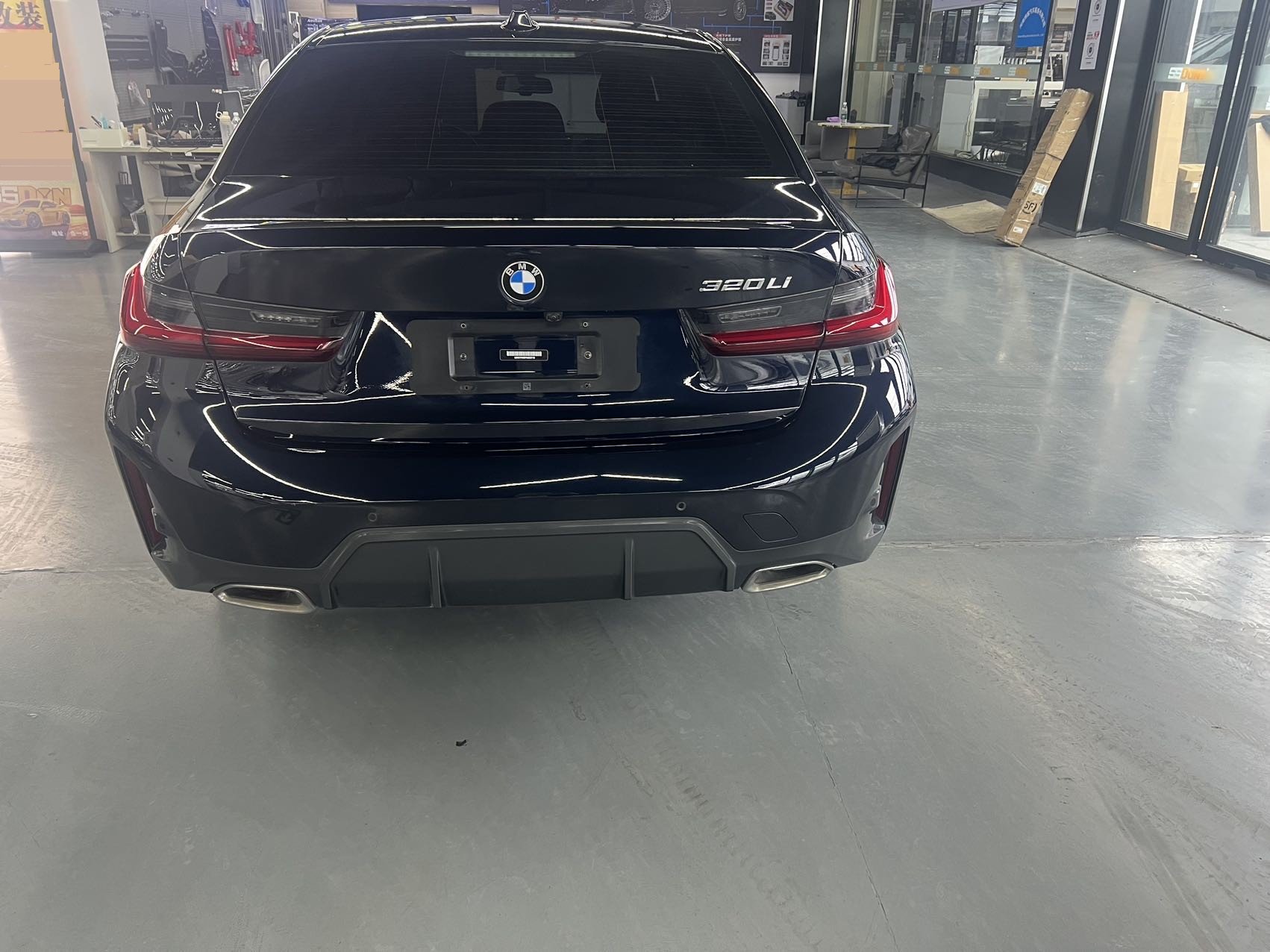 BMW 3 Series 2023 car image #3