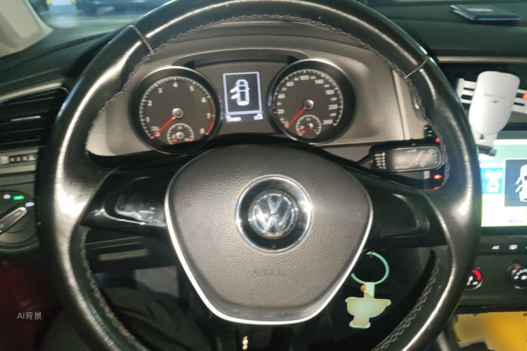 Volkswagen Golf 2015 car image #12