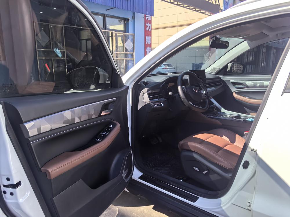 GEELY Vision X6 2024 car image #14