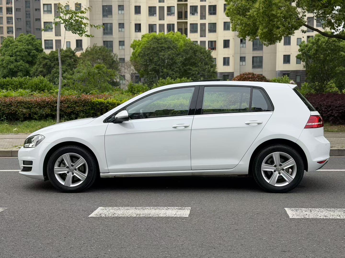 Volkswagen Golf 2017 #5 Volkswagen Golf 2017 car image #5