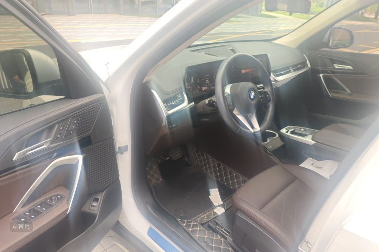 BMW X1 2023 #18 BMW X1 2023 immagine di auto #18