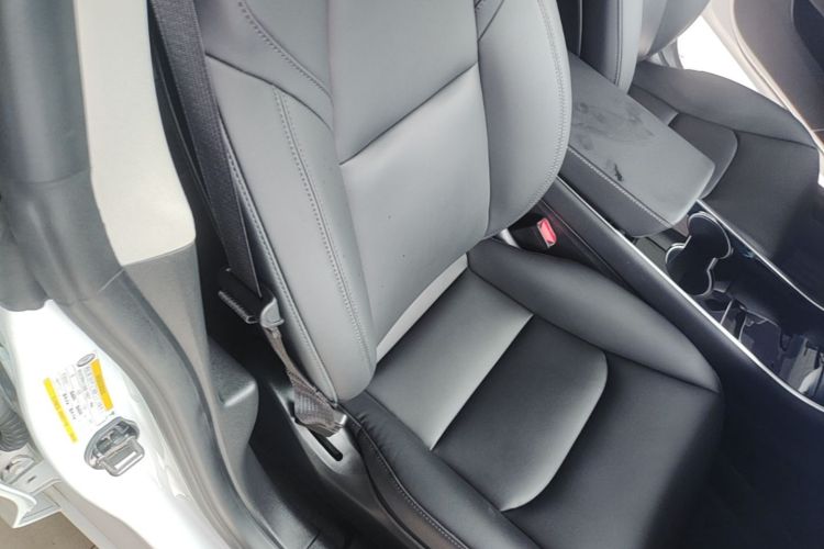 Tesla Model 3 2020 car image #20