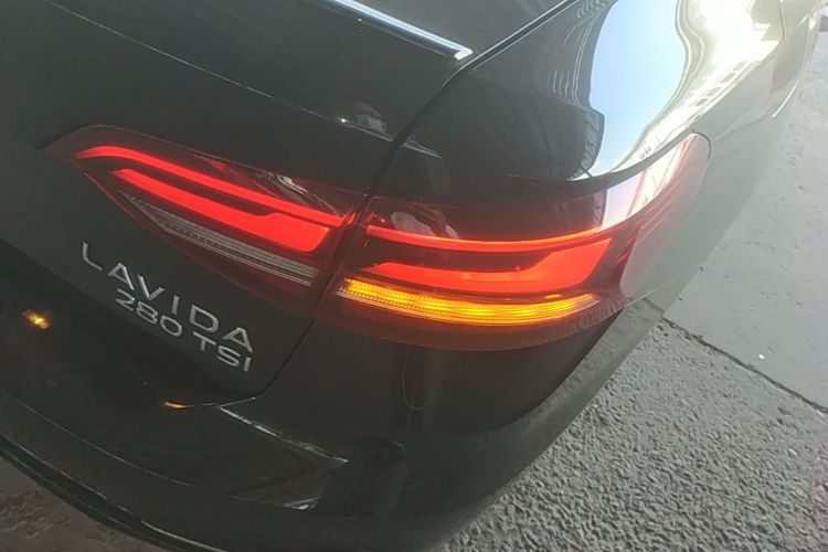 Volkswagen Lavida 2022 car image #8