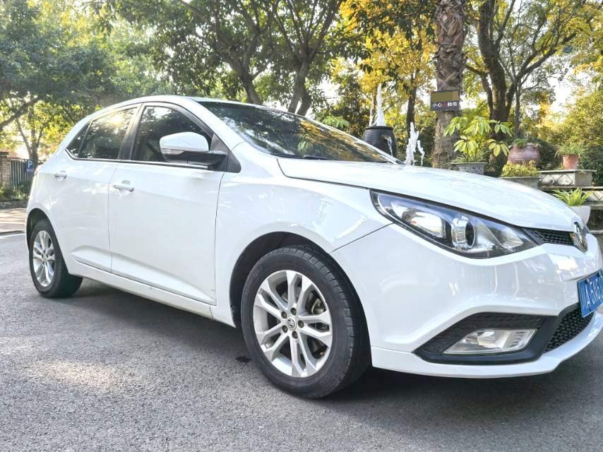 MG 5 2013 #3 MG 5 2013 car image #3