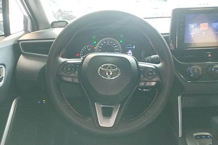 Toyota Corolla Cross 2023 car image #11
