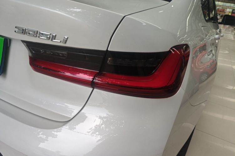 BMW 3 Series 2024 #8 BMW 3 Series 2024 car image #8
