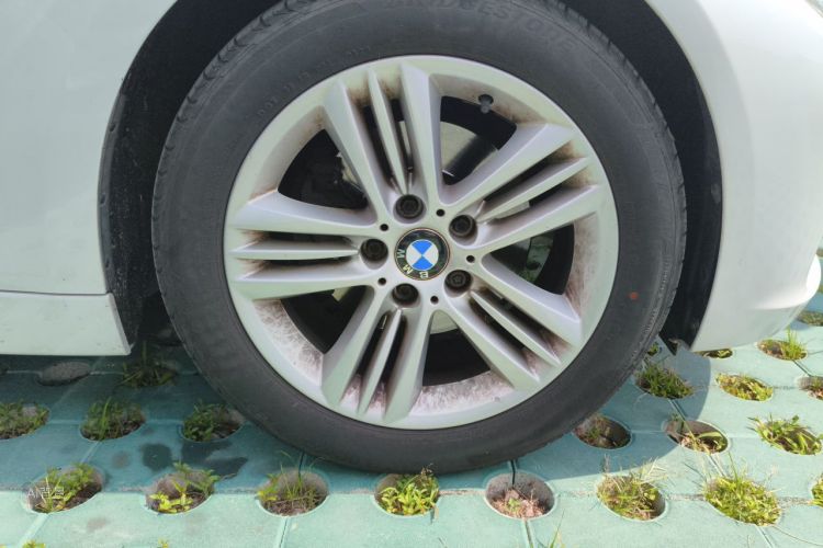 BMW 3 Series 2015 #9 BMW 3 Series 2015 car image #9