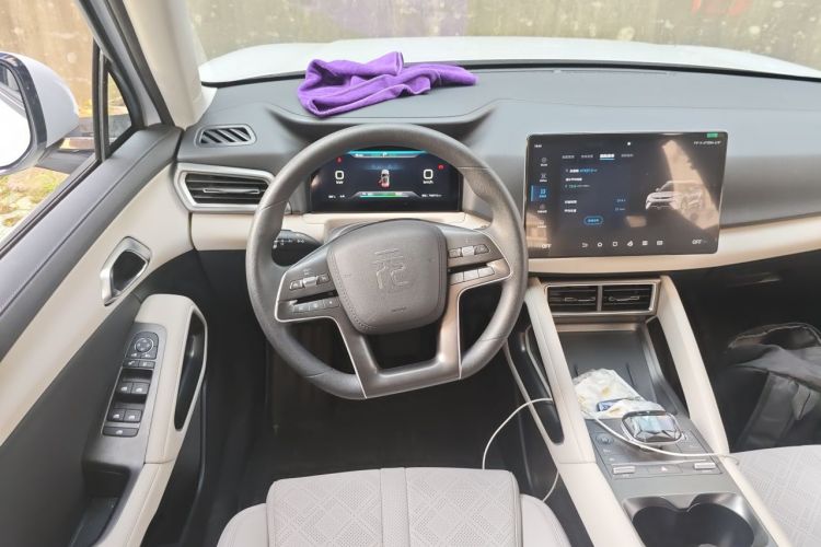 BYD YuanUP 2024 car image #11